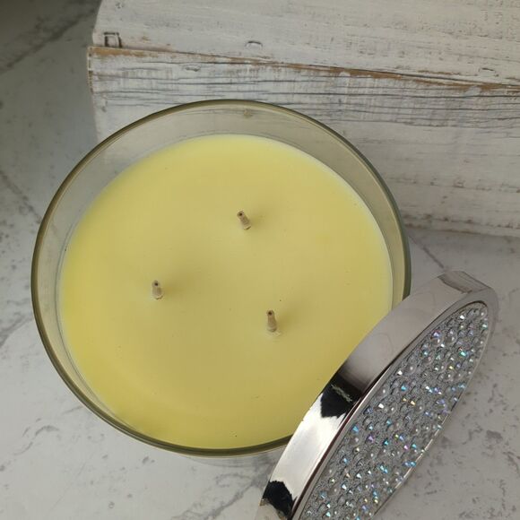 Bath & Body Works MAGIC IN THE AIR 3-WickCandle Jar 14.5 oz. Rhinestone Lid NEW - Picture 3 of 11